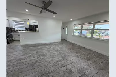 7950 NW 10th St #7950, Pembroke Pines, FL 33024 - Photo 5