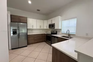 4273 Fox Ridge Dr, Weston, FL 33331 - Photo 9