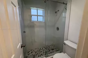 4273 Fox Ridge Dr, Weston, FL 33331 - Photo 23