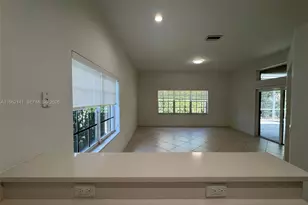 4273 Fox Ridge Dr, Weston, FL 33331 - Photo 15