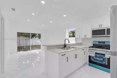 16907 SW 142nd Pl, Miami, FL 33177 - Photo 7