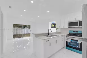 16907 SW 142nd Pl, Miami, FL 33177 - Photo 7