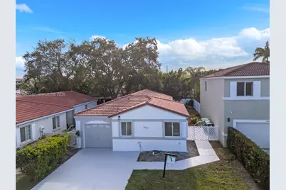 16907 SW 142nd Pl, Miami, FL 33177 - Photo 3