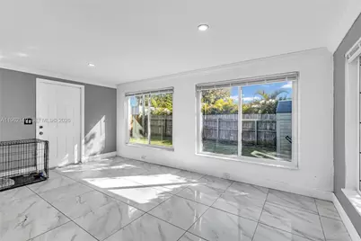 480 NE 51st St, Oakland Park, FL 33334 - Photo 9