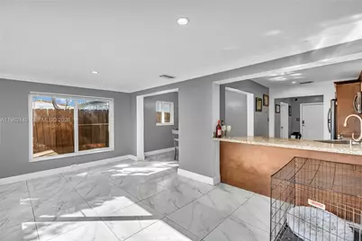 480 NE 51st St, Oakland Park, FL 33334 - Photo 11