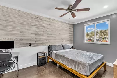 480 NE 51st St, Oakland Park, FL 33334 - Photo 23