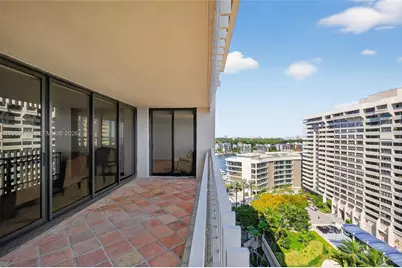 2 Grove Isle Dr #B1505, Miami, FL 33133 - Photo 31