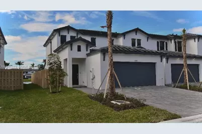 4949 Peacock Way #5838, Dania Beach, FL 33312 - Photo 3