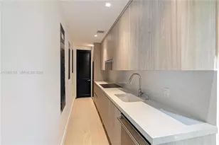 2499 N Meridian Ave, Miami Beach, FL 33140 - Photo 23