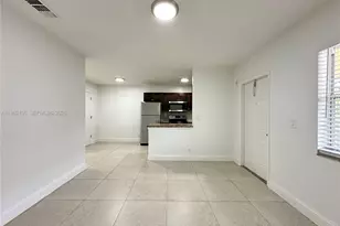 2640 NE 8th Ave, Wilton Manors, FL 33334 - Photo 3