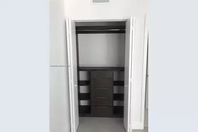 1300 S Miami Ave #1501, Miami, FL 33130 - Photo 13