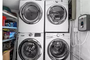 1826 Fairhaven Pl, Miami, FL 33133 - Photo 41