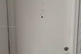 300 Mendoza Ave, Coral Gables, FL 33134 - Photo 17