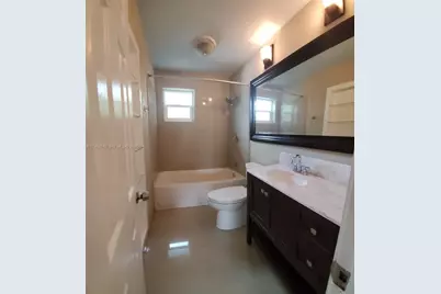 25 NE 12th St, Fort Lauderdale, FL 33304 - Photo 33