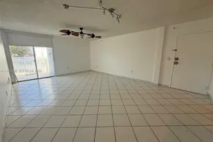 7832 Collins Ave, Miami Beach, FL 33141 - Photo 5