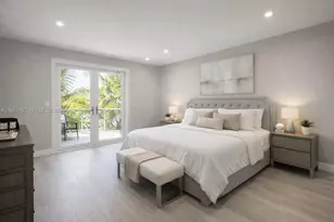 10565 NW 64th Way, Doral, FL 33178 - Photo 17