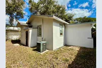 5720 NW 23rd Ave, Miami, FL 33142 - Photo 47