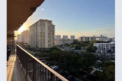 210 174th St #912, Sunny Isles Beach, FL 33160 - Photo 21