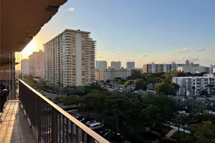 210 174th St, Sunny Isles Beach, FL 33160 - Photo 21