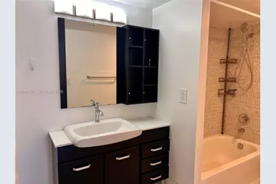 210 174th St #912, Sunny Isles Beach, FL 33160 - Photo 15