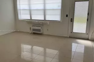 162 Westbury J, Deerfield Beach, FL 33442 - Photo 3