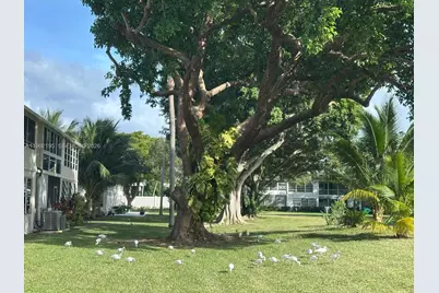 162 Westbury J #162, Deerfield Beach, FL 33442 - Photo 13