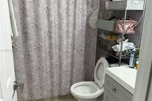 2608 W 54th Pl, Hialeah, FL 33016 - Photo 7