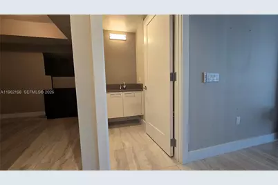100 E Las Olas Blvd #2202, Fort Lauderdale, FL 33301 - Photo 31