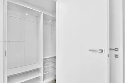 1300 Brickell Bay Dr #1910, Miami, FL 33131 - Photo 33