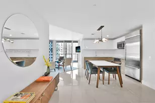 1300 Brickell Bay Dr, Miami, FL 33131 - Photo 5
