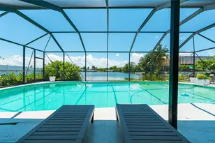 21320 NE 25th Ct, Miami, FL 33180 - Photo 33