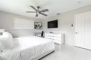 21320 NE 25th Ct, Miami, FL 33180 - Photo 17