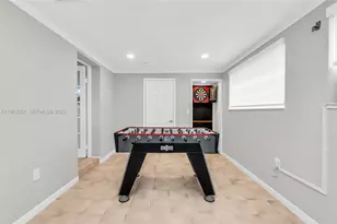 21320 NE 25th Ct, Miami, FL 33180 - Photo 27