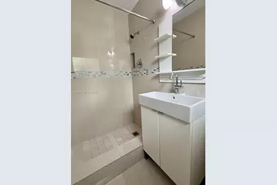 823 NE 10th St #3, Hallandale Beach, FL 33009 - Photo 11