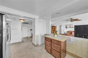 601 Three Islands Boulevard, Hallandale Beach, FL 33009 - Photo 15