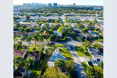 1621 S 16th Ave #0, Hollywood, FL 33020 - Photo 7