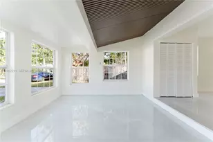 1621 S 16th Ave, Hollywood, FL 33020 - Photo 21