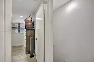 499 SE 13th St, Fort Lauderdale, FL 33316 - Photo 37