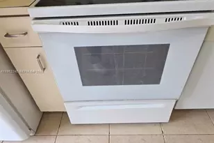 148 SW 15th Rd, Homestead, FL 33030 - Photo 11