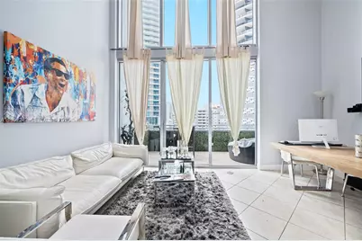 1050 Brickell Ave #1014, Miami, FL 33131 - Photo 9