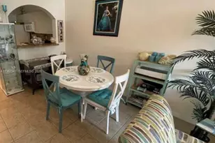 1270 SE 31st Ct, Homestead, FL 33035 - Photo 3