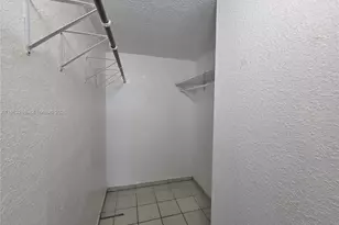 8011 W 6th Ave, Hialeah, FL 33014 - Photo 7