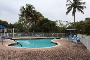 955 Egret Cir, Delray Beach, FL 33444 - Photo 19