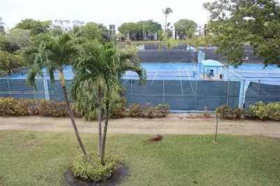 955 Egret Cir #310, Delray Beach, FL 33444 - Photo 15