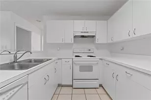 10111 W Atlantic Blvd, Coral Springs, FL 33071 - Photo 5