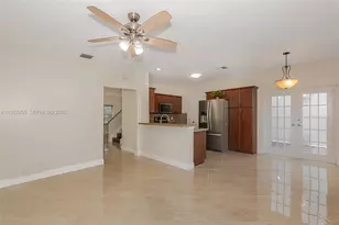9481 Stanley Ln, Tamarac, FL 33321 - Photo 13