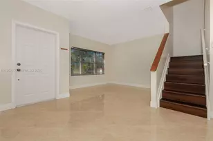 9481 Stanley Ln, Tamarac, FL 33321 - Photo 5