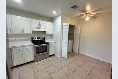 3673 NW 94th Ave #7J, Sunrise, FL 33351 - Photo 11
