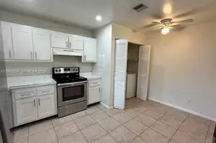 3673 NW 94th Ave, Sunrise, FL 33351 - Photo 11