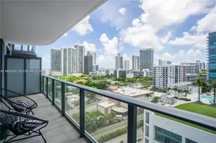 121 NE 34th St, Miami, FL 33137 - Photo 3